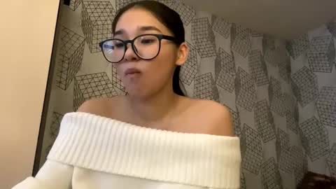 Julia online show from 03-01-26, 11:34