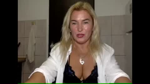 Snapshot of diana583578 chatting on 12-08-24, 05:01 diana583578 online show from 12-08-24, 05:01