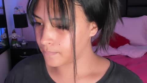 Diana Tamayo online show from 10-31-25, 08:54