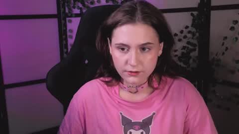 Snapshot of diana_floweri chatting on 05-21-26, 10:22 Diana online show from 05-21-26, 10:22