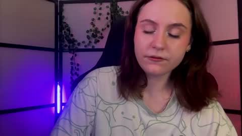 Snapshot of diana_floweri chatting on 08-05-26, 09:23 Diana online show from 08-05-26, 09:23