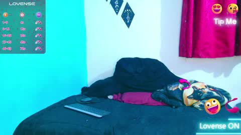 Diana Lozano online show from 05-16-26, 05:48