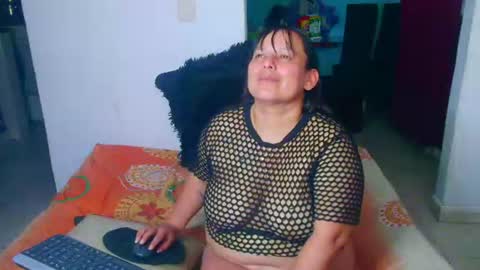 Diana Lozano online show from 07-05-26, 04:19