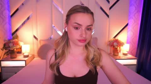 Snapshot of diana_nova chatting on 04-27-26, 06:44 diana_nova online show from 04-27-26, 06:44