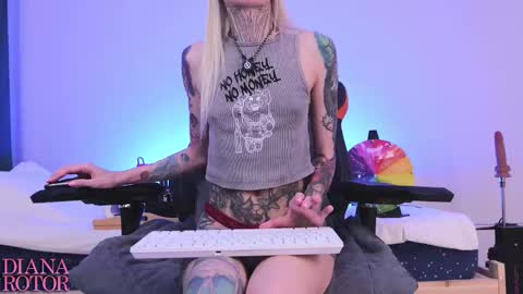 Diana online show from 01-14-26, 05:24