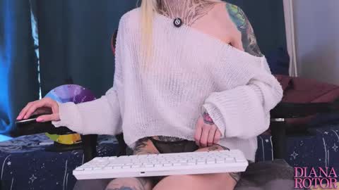 Diana online show from 02-11-26, 07:35