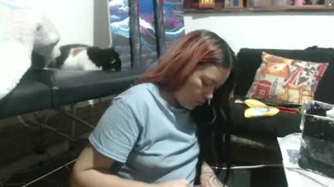 Snapshot of diana_smit_ chatting on 10-31-25, 01:17 diana online show from 10-31-25, 01:17