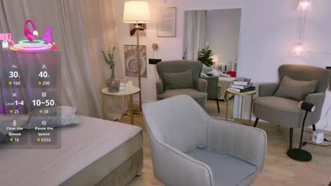 Diana online show from 04-21-26, 02:45