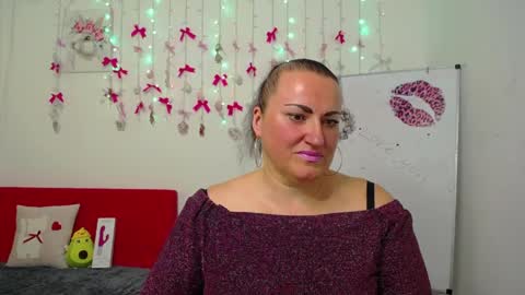 Diana online show from 04-07-26, 05:30