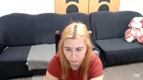 dianasmiey7 online show from 02-15-25, 09:26