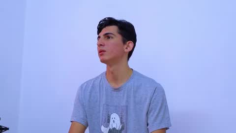 Ana  Leo online show from 02-10-25, 12:18