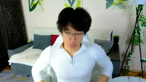 Adam online show from 04-18-26, 06:28