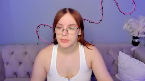 Snapshot of dianne_davis chatting on 02-12-25, 09:31 Dianne online show from 02-12-25, 09:31