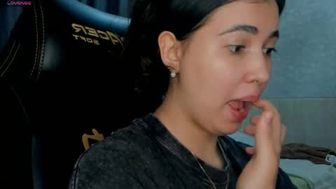 Snapshot of diara_lan chatting on 05-04-26, 10:11 Diara online show from 05-04-26, 10:11