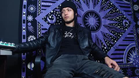 DICAPRIO online show from 01-11-25, 12:33