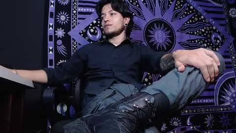 DICAPRIO online show from 01-16-25, 10:44