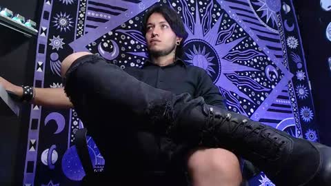 DICAPRIO online show from 02-15-25, 12:04