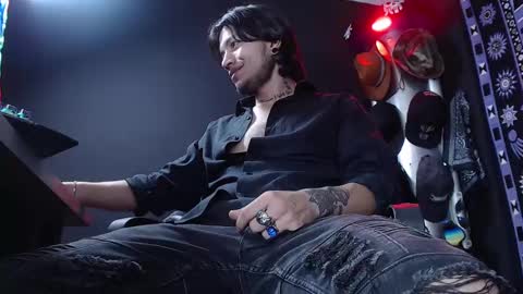 DICAPRIO online show from 03-05-25, 08:21