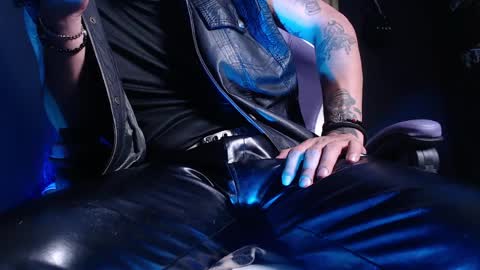 DICAPRIO online show from 04-10-26, 03:01