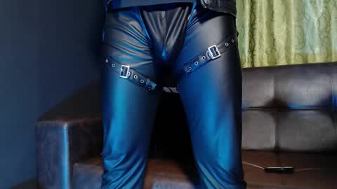 DICAPRIO online show from 05-27-26, 05:15