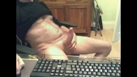 Snapshot of dicdazz1 chatting on 12-20-25, 07:21 dicdazz1 online show from 12-20-25, 07:21