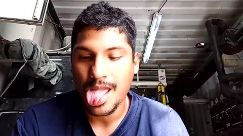 dick774369 online show from 02-01-25, 07:23