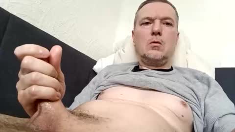 Snapshot of dick__18 chatting on 06-01-26, 09:44 Antonio online show from 06-01-26, 09:44