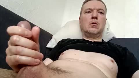 Snapshot of dick__18 chatting on 06-02-26, 09:44 Antonio online show from 06-02-26, 09:44