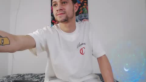 dick_boy_18 online show from 04-29-26, 05:30