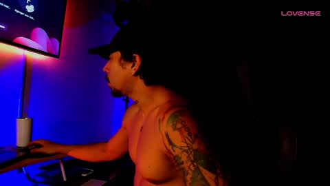 Snapshot of dickdamian_ chatting on 05-12-26, 06:27 Damin online show from 05-12-26, 06:27
