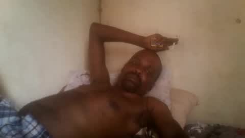 Snapshot of dickdaxxx chatting on 01-16-25, 11:15 dickdaxxx online show from 01-16-25, 11:15