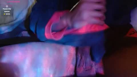 Snapshot of dickofthrones chatting on 11-28-25, 06:54 BigCockPapi online show from 11-28-25, 06:54