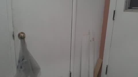 Snapshot of dickseenormous chatting on 07-16-26, 12:00 dick online show from 07-16-26, 12:00