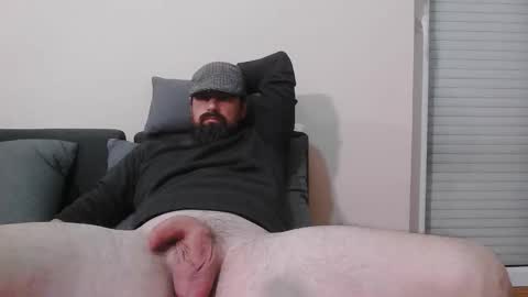 Snapshot of dickstaza chatting on 10-17-25, 09:50 dickstaza online show from 10-17-25, 09:50