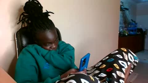 Snapshot of dididash chatting on 02-23-25, 07:28 dididash online show from 02-23-25, 07:28