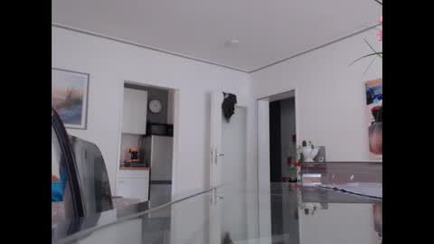 Snapshot of didiegal chatting on 11-03-25, 11:33 squirtcock online show from 11-03-25, 11:33