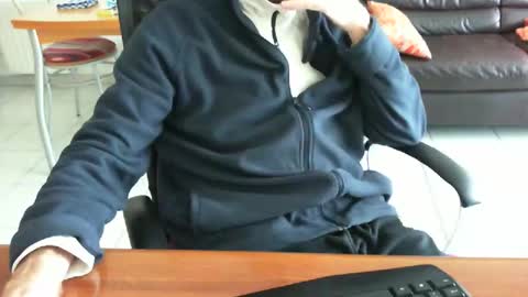 didonc from france..... online show from 04-02-26, 04:48