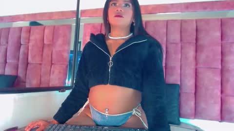 Snapshot of diegg0damian chatting on 11-26-25, 05:14 diegg0damian online show from 11-26-25, 05:14