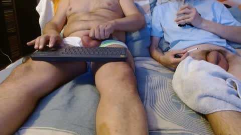 Snapshot of diego_2021_ chatting on 09-30-25, 03:28 Marcelo online show from 09-30-25, 03:28