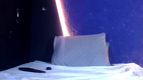 Snapshot of diego__cruz chatting on 02-28-25, 05:48 Diego online show from 02-28-25, 05:48