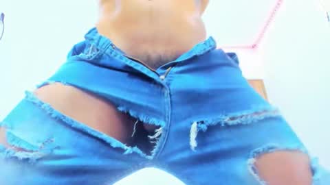 Snapshot of diego__cruz chatting on 09-14-25, 07:02 Diego online show from 09-14-25, 07:02