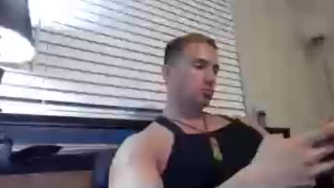 Snapshot of diegodavids chatting on 07-25-26, 03:04 diegodavids online show from 07-25-26, 03:04