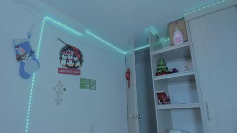 Snapshot of diegsz_ chatting on 12-18-24, 08:36 diego online show from 12-18-24, 08:36