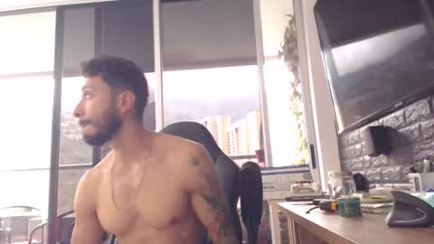 Snapshot of diehgoo_ortega chatting on 12-15-25, 07:29 Diego Ortega online show from 12-15-25, 07:29