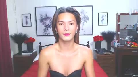 Dennesse online show from 11-30-25, 02:26