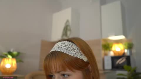 Sophie online show from 09-21-25, 06:53