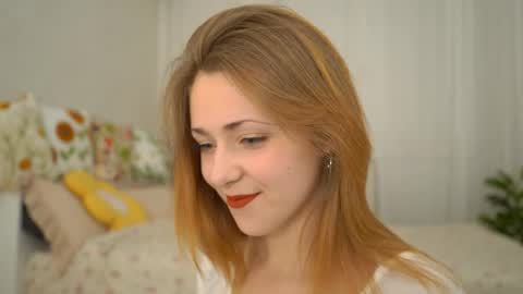 Sophie online show from 04-18-26, 07:07