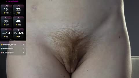 Snapshot of diffgirls chatting on 02-25-25, 03:49 Tanya online show from 02-25-25, 03:49