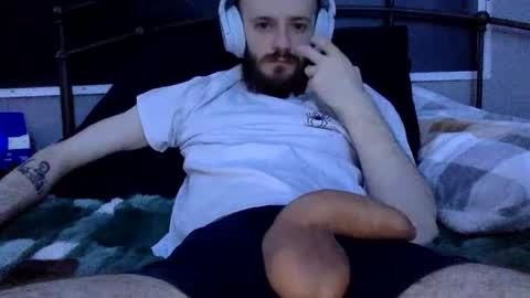 Snapshot of digbicknik chatting on 03-03-25, 05:53 digbicknik online show from 03-03-25, 05:53