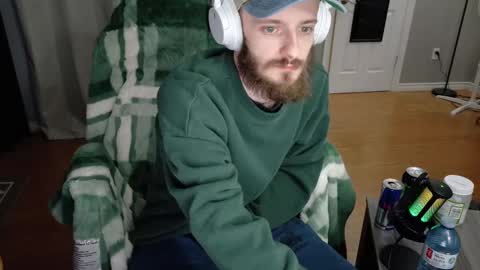 Snapshot of digbicknik chatting on 03-08-25, 02:01 digbicknik online show from 03-08-25, 02:01